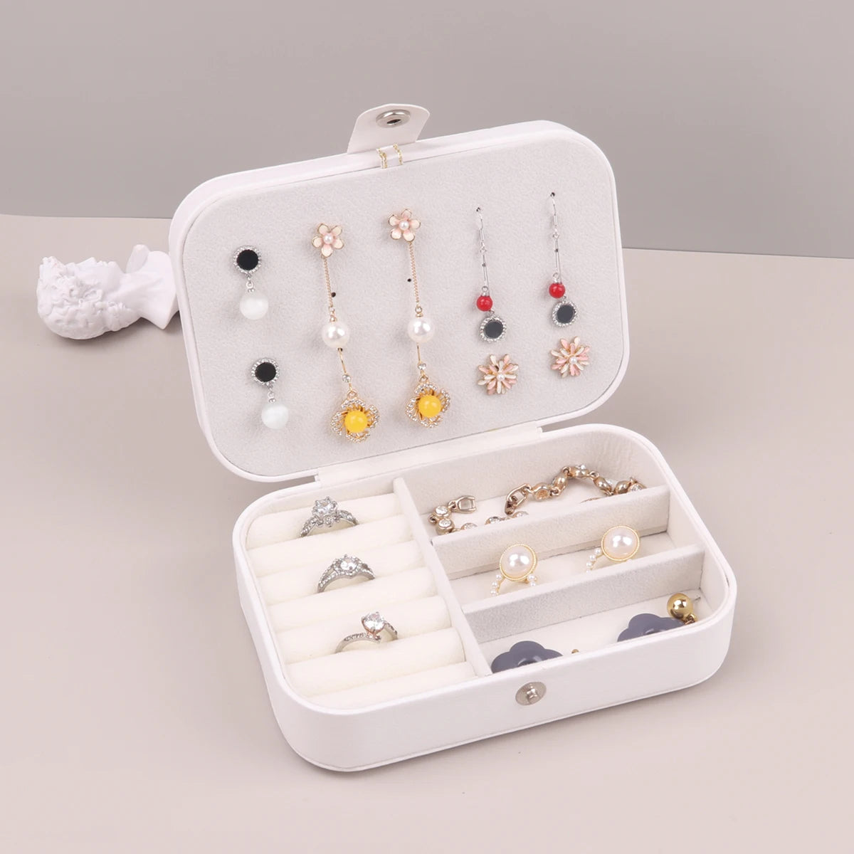 Travel Jewelry Case – Mini Portable Jewelry Organizer Box