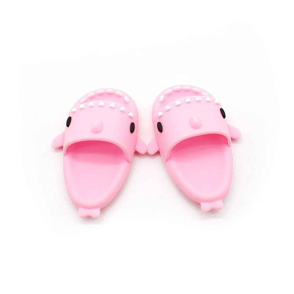 Labubu Doll Shoes ā Shark Slippers (17cm)