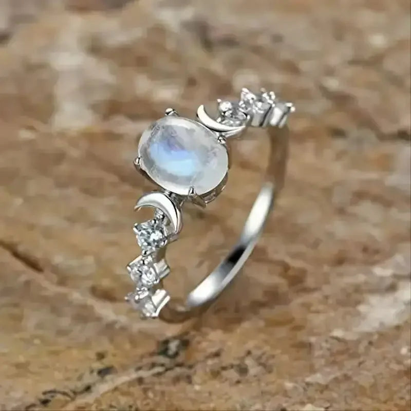 Huitan Blue/White Imitation Opal Moon Rings for Women Aesthetic Wedding Accessories Fancy Anniversary Gift Statement Jewelry Hot