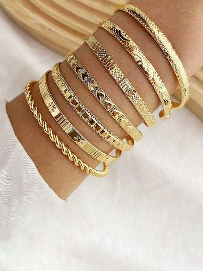 7-piece luxury-leaning exaggerated twisted open bangle set Suitable for parties, dates, daily wear, and ideal as a gift.