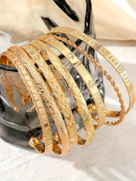 7-piece luxury-leaning exaggerated twisted open bangle set Suitable for parties, dates, daily wear, and ideal as a gift.